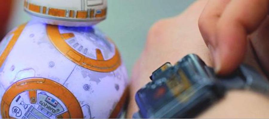 Bestuur je robot met The Force