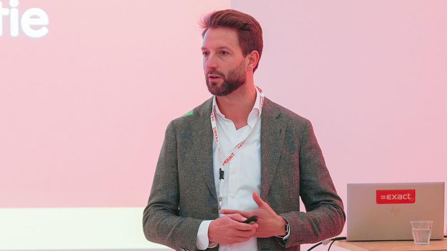 Digitalisering is geen vervanging van mensen, maar juist een versterker 