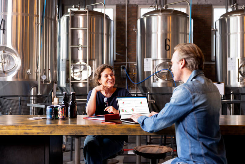 Bedrijfsprocessen verbeteren met software