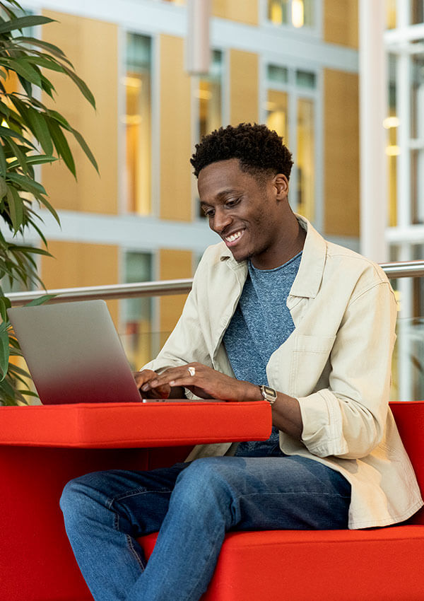 Binnen of buiten de EU facturen versturen | Exact